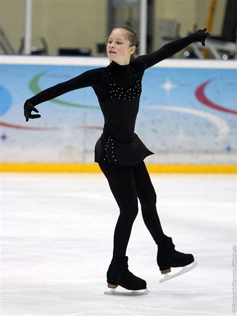 Yuliya Lipnitskaya 2011 Russia Championship Figure Skater Yulia