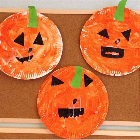 10 Simple Paper Plate Pumpkins Pumpkin Crafts For Kids Halloween