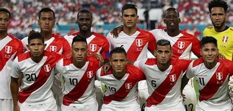 Peru won and after 7 dates, won its first game and reached 4 points, although it is still at the bottom of the hello everyone! Perú vs Ecuador: Si ya ganaste, aquí te decimos cómo ...