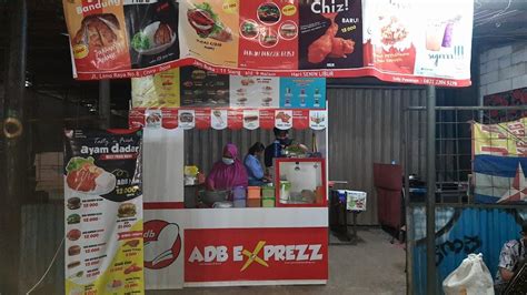 Restaurante Ayam Dadar Bandung Kampus Upn Depok Depok