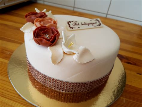Death anniversary cake design : Vanilla Cake Design Anniversary - CakenGifts.in