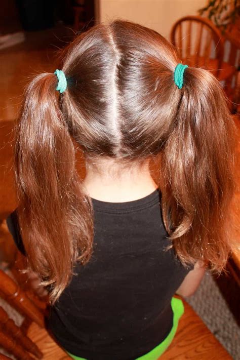 5 Cute And Easy Back To School Hairstyles