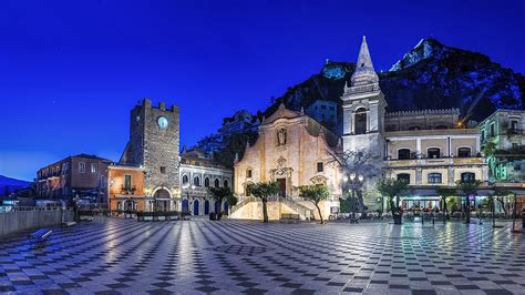 Fonds Decran 1920x1080 Maison Italie Sicile Taormina Rue Nuit Villes