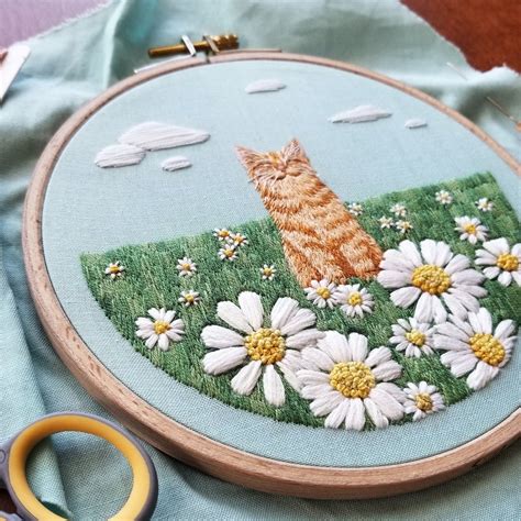 10 Hand Embroidery Patterns That'll Inspire You to Try New Spring Crafts