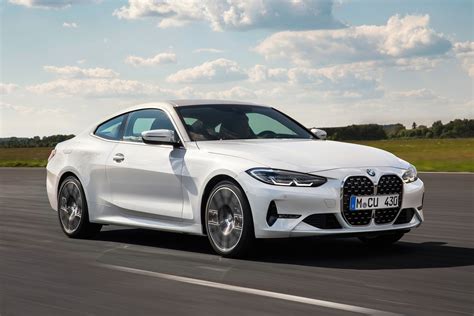 With bmw connecteddrive features, such as real time traffic information (rtti) and the concierge service, coupled with the my bmw app, journeys can be streamlined for greater adventures. Nieuws: Nieuwe BMW 4 Serie Coupé niet te missen | Autokopen.nl