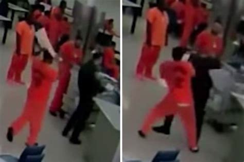 Prison Guard Strangled With Towel By Convict Daily Star