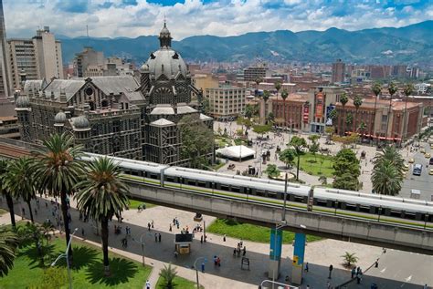 Medellín ¿qué Ver Y Hacer En Esta Bonita Ciudad Colombiana