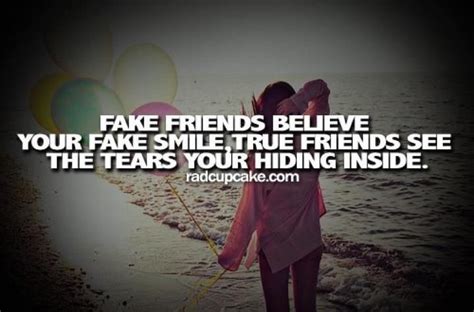 Fake Friends Vs Real Friends We Actually Know Why And Try To Make Them Feel Better Friendship