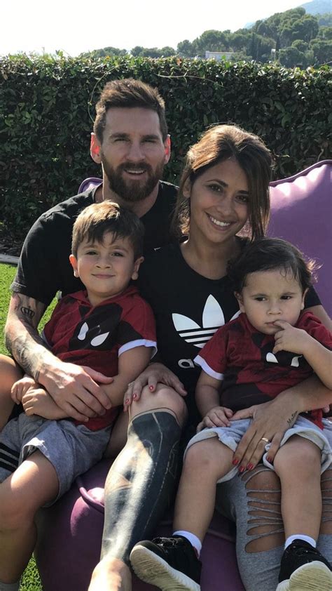 Messi Y Antonela Esperan Su Tercer Hijo