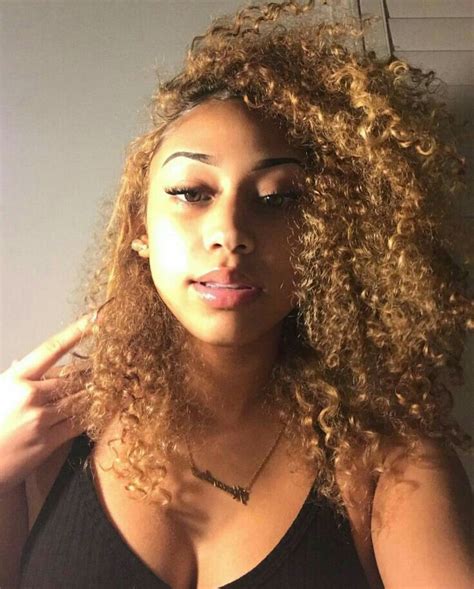 Pin By 𝖋𝖆𝖎𝖙𝖍 On Instagrammers In 2019 Natural Hair Styles Curly Hair Styles Hair Beauty Cat