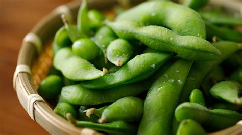 What Is Edamame And What Does It Taste Like