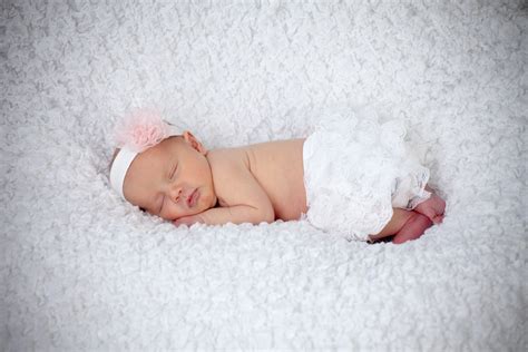 Newborn Photo Ideas And Newborn Poses