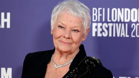 Judi Dench Sta Perdendo La Vista Non Riesco A Leggere I Copioni Non Vedo Quasi Pi Niente