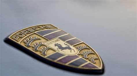 1920x1080 1920x1080 Horse Shield Porsche Hood Logo