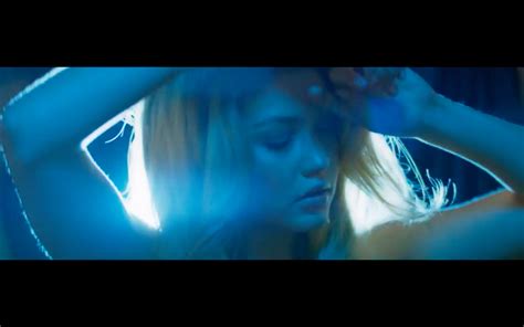 Gigi In Calvin Harris How Deep Is Your Love Music Video Gigi Hadid