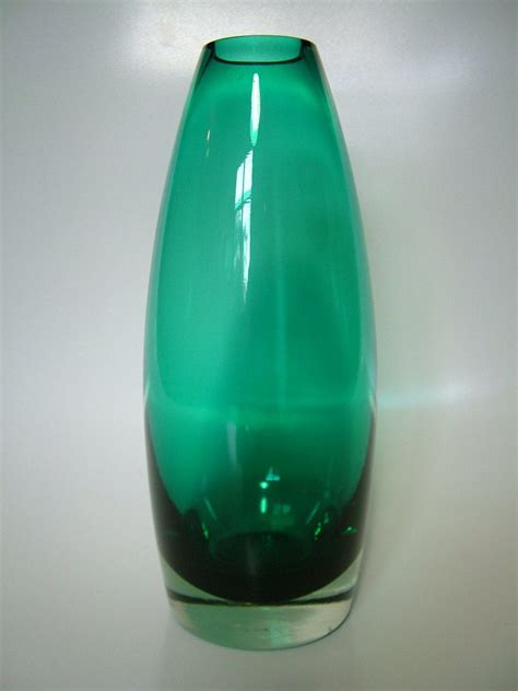 Riihimaen Lasi Oy Riihimaki Green Glass Torpedo Vase Designed