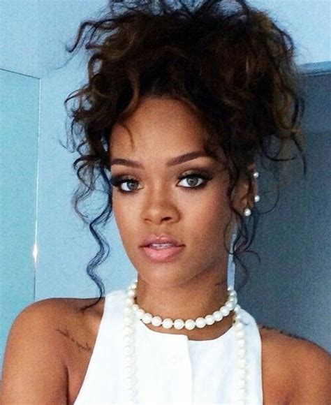 Pin By Rjb On Rhi Like Quay Curly Hair Styles Hair Styles Rihanna