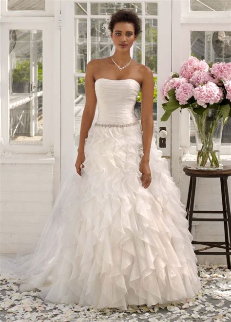 Davids Bridal Sample Strapless Organza Ball Gown Wedding Dress With