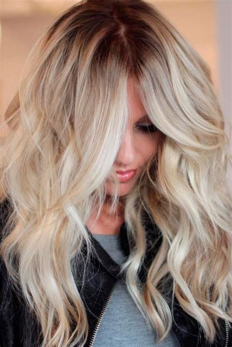 At the same time, however, naturally blonde individuals have an average of 140,000 strands of hair on their scalp, by far the greatest density of any natural shade. 55 Flirty Blonde Hair Colors To Try In 2020 | Hair styles ...