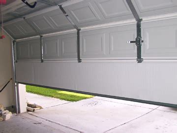The original asap garage doors! 3 Quick Tips for Garage Door Repair & Maintenance in Issaquah
