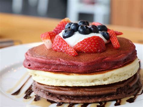 15 Places To Get The Best Pancakes In Dubai And Abu Dhabi Going Out