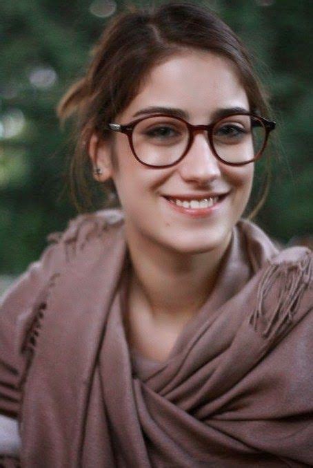 Hazal Kaya Belleza de mujer Peluquería y belleza Peinados