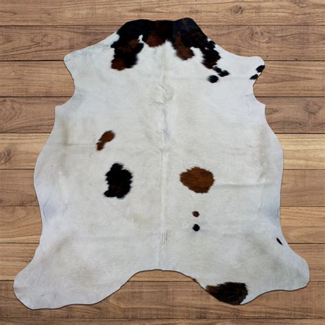 Large Rodeo Cream With Spots Cowhide Rug 58 X 65 Ft 4303 Rodeo