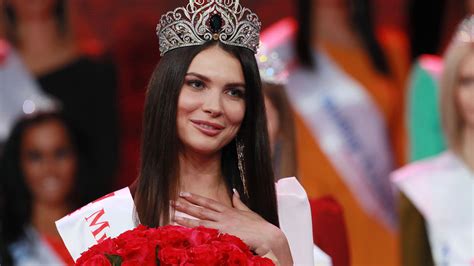 Бывшей обладательнице титула Мисс Москва грозит крупный штраф Газетаru