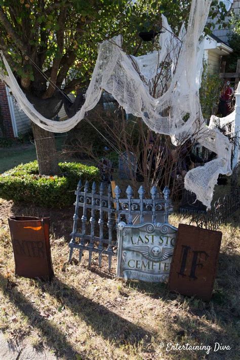 Diy Halloween Graveyard Ideas How To Make A Halloween Cemetery