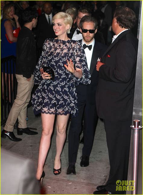 Anne Hathaway And Amanda Seyfried Met Ball 2013 After Party Photo