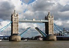 File:Tower Bridge,London Getting Opened 5.jpg - Wikimedia Commons