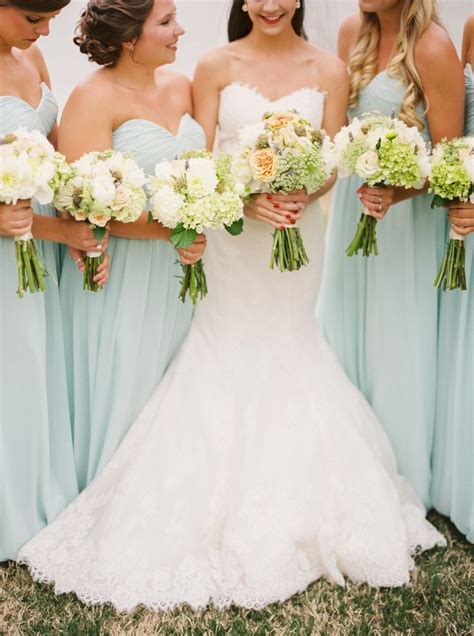 40 Romantic And Timeless Green Wedding Color Ideas 💚