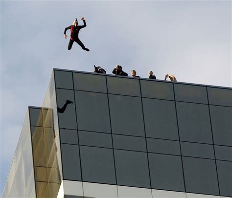 List 91 Images Suicide By Jumping Off Building Pictures Updated 122023