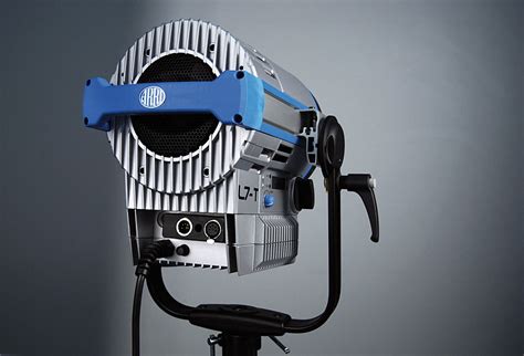 Ibc2012 Arri Zeigt Neue Version Der L7 Leuchte Film Tv Videode