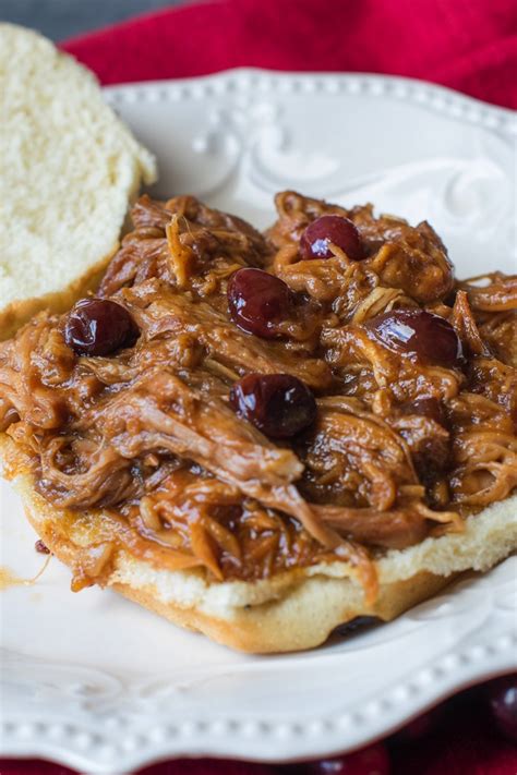 Serve topped with black beans, avocado and a squeeze of lime. Leftover Cranberry Sauce Pulled Pork Sandwiches - Major ...