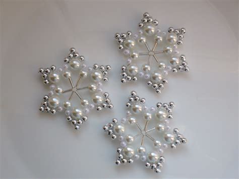 More Snowflakes Beaded Christmas Ornaments Christmas Bead Diy