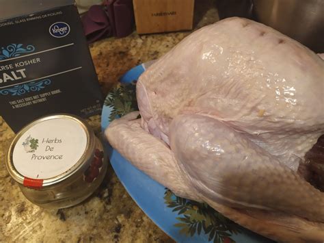 how to cook a turkey breast in a nesco roaster