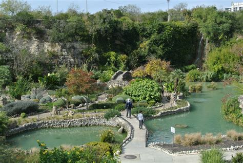 San Antonios Japanese Tea Garden Exudes Serenity San Antonio Tourist