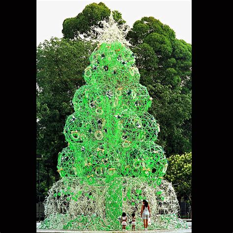 Top Ten Unusual Christmas Trees Photo 10