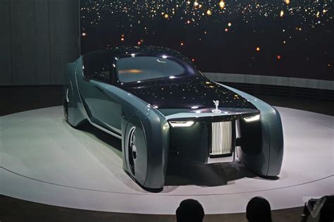 The Futuristic Rolls Royce Vision 100 Is So Outlandishly Gorgeous It