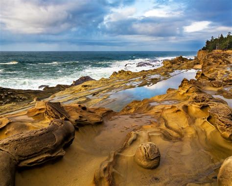 Stone Beach Sea Waves Ocean Wallpapers 4k Ultra Hd