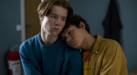 Young Royals Une Romance Gay Bouleversante Dans La Nouvelle Série Ado De Netflix Têtu·