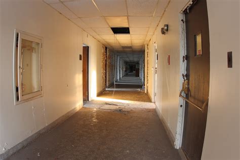 Hallwway Abandoned St Mary S Mercy Hospital In Gary Ind Flickr