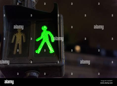 Traffic Light Green Man Hi Res Stock Photography And Images Alamy