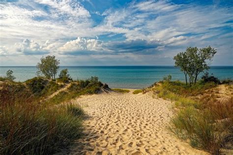 10 Marvelous Great Lakes Beaches You Should Visit In 2021