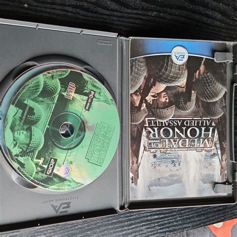 Medal Of Honor Allied Assault Pc Cd Rom Game Honour Disc Manuals