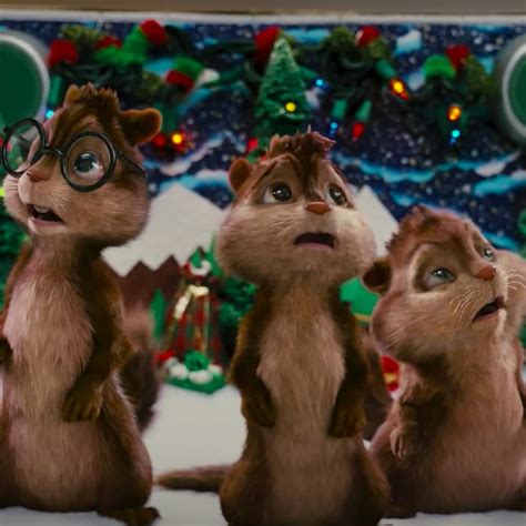 Play The Chipmunk Song Christmas Dont Be Late On Virtual Piano
