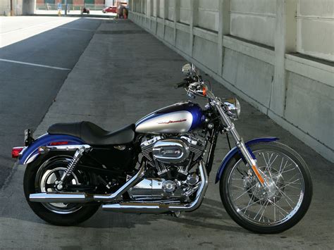 That added weight really makes low speed maneuvers on the 883 harder than they have to be. Accident lawyers info, Harley-Davidson XL1200C Sportster ...