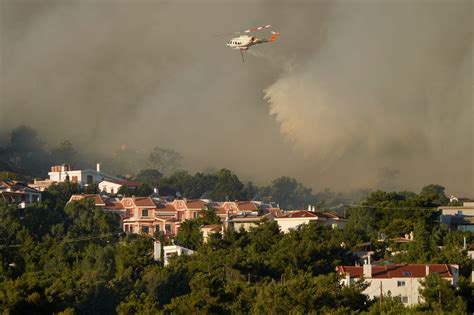 Homes Hospital Evacuated As Greek Wildfire Rages Near Athens Bcnn1 Wp