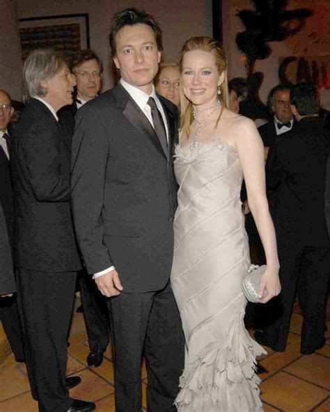 Laura Linney Husband Who Is Ozark Star Married To Hot Lifestyle News